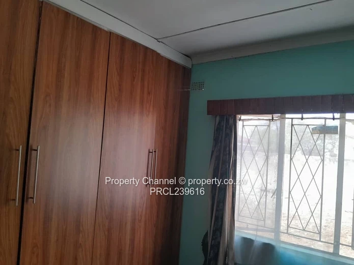 Tynwald 3-Bed Home, 1 Bath, Spacious Yard & Built-ins