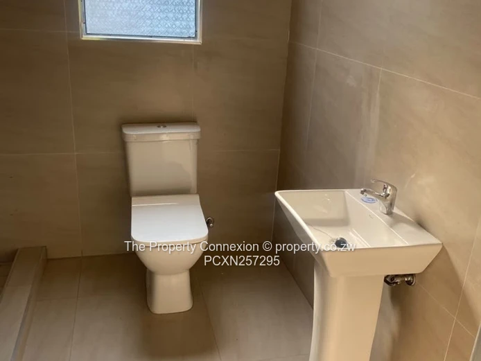Charming & Modern 2-Bedroom Cottage | Prime Vainona Location