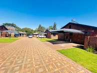 3 Bedroom Garden Flat