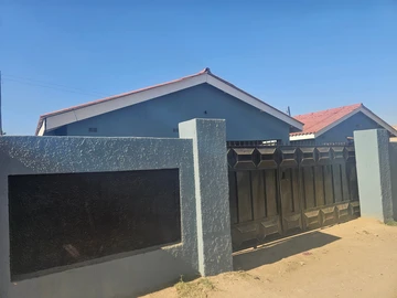 4 Bedroom House