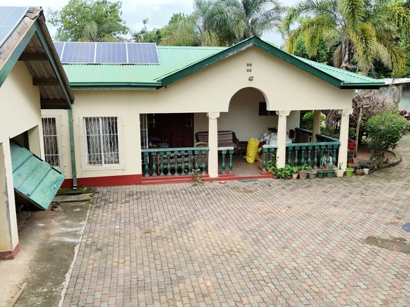 Farm & Agricultural Land