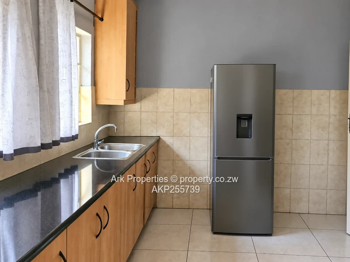 Newlands Garden Flat To Rent
