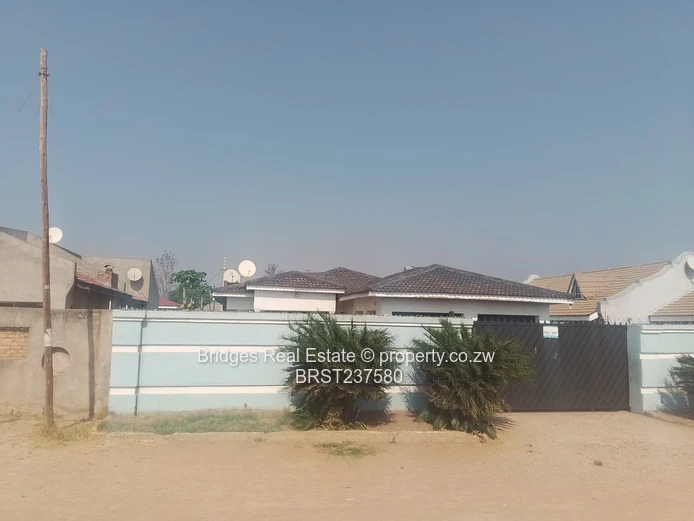 Pick yours in Picknic Park 