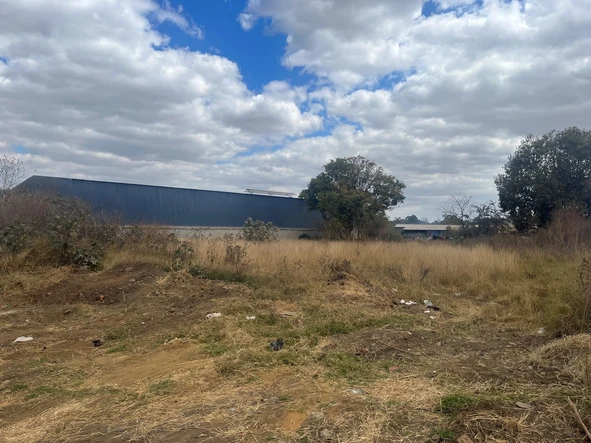 Commercial & Industrial Land