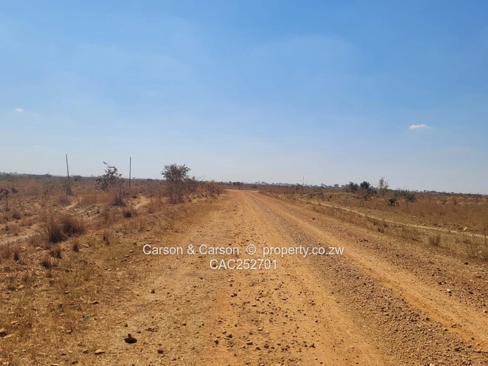 Good Neighbourhood, 400m² Nyabira Stand - Main Road, Water  Sewer & Power 