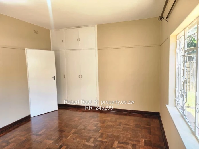 Well Maintained 2 Bedroom Flat To Rent In Avondale