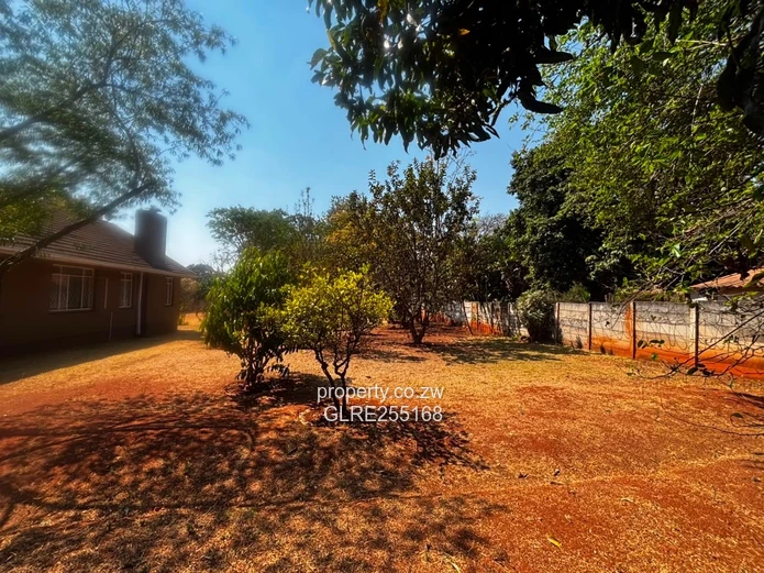 3-Bed Family Home in Emerald Hill, Harare West — Borehole