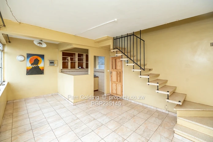 Modern Duplex Apartment in Langley House - Avenues (Sole Mandate)