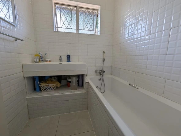 3 Bedroom Garden Flat