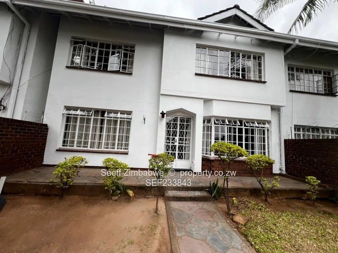 Luxurious Fully Furnished Duplex