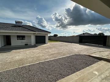 3 Bedroom Townhouse Complex