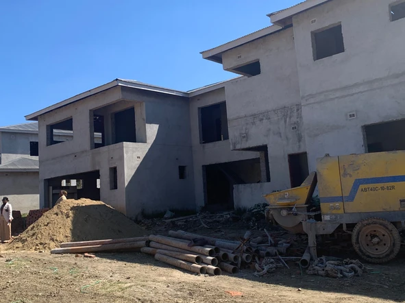 5 Bedroom House
