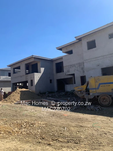 Paradise In Quinnington, Incomplete 5 Bed Duplex to compete to your taste (Sole Mandate)