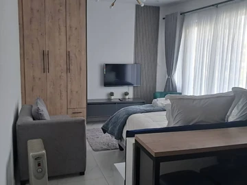 Flat & Apartment