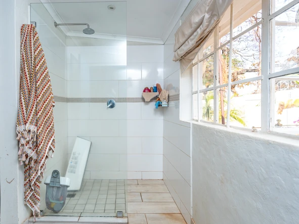 2 Bedroom Garden Flat