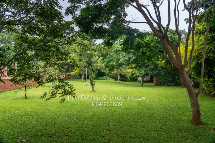 Prime Location Boscobel Drive East Highlands 