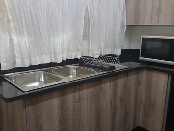 2 Bedroom Garden Flat
