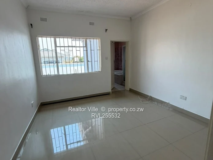 7 Bedroom House for Rent in Borrowdale