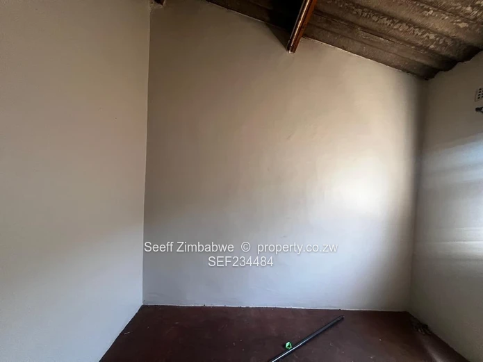 Rooms available in Kuwadzana 