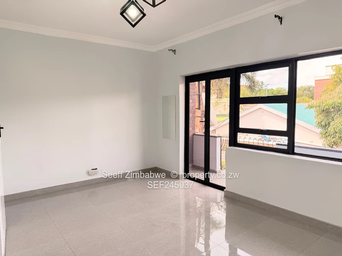 Recently renovated Exquisite 2-Bedroom Duplex 