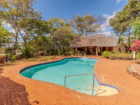 10 Bedroom House