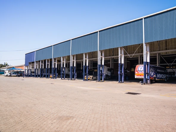 Warehouse & Factory