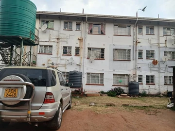 2 Bedroom Flat & Apartment