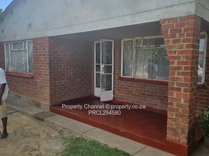 High- Yield Investment: 5-Bed Family Home in Gweru (Sole Mandate)