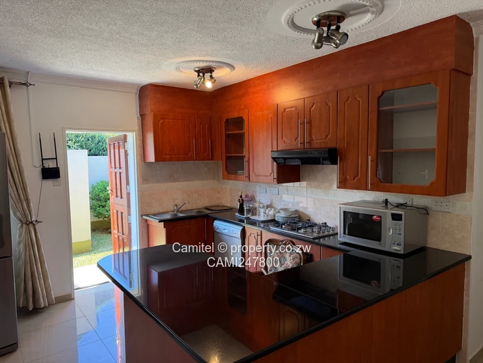 Sunny Fully-Furnished 3-Bed Cottage w/Garage & Borehole