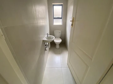 3 Bedroom Garden Flat