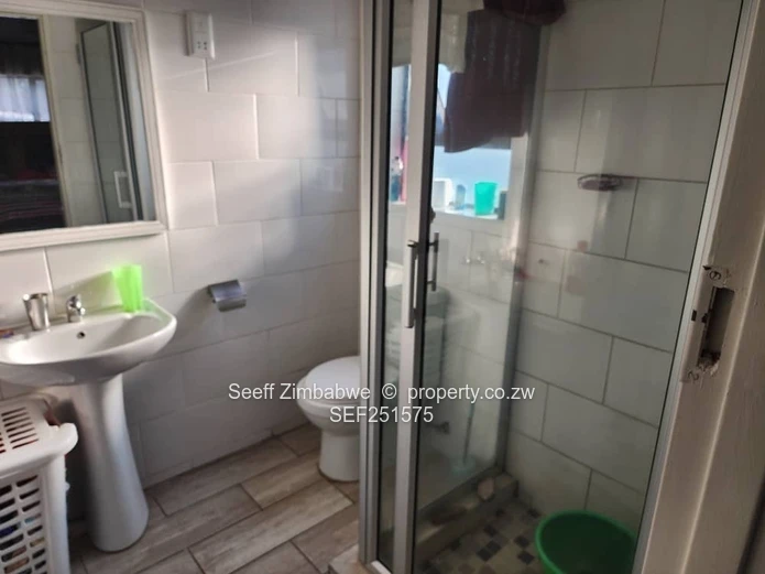 Sleek, Sustainable, and Secure: Ultra-Modern 3-Bedroom Cluster in Parktown, Waterfalls