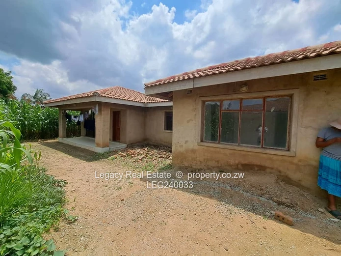 Westlea House For Sale Near Tynwald & Bulawayo Road