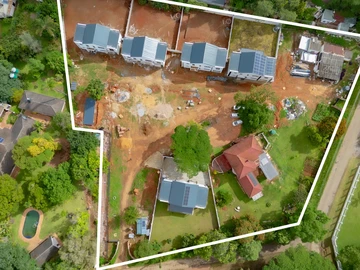 5 Unit Townhouse Complex