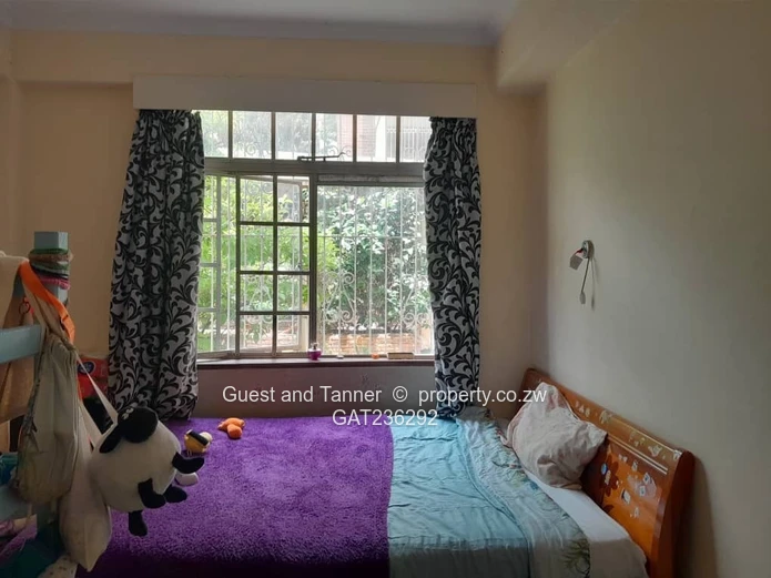 Ground Floor 3-BR Flat for Sale at Chelmscote, Bainnes Ave – Borehole, Garden & Sectional Titles