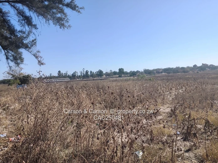 2000 m² Commercial/Industrial Land — Chitungwiza Main Road