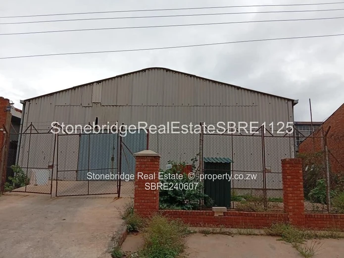 914SQM warehouse in Belmont for sale