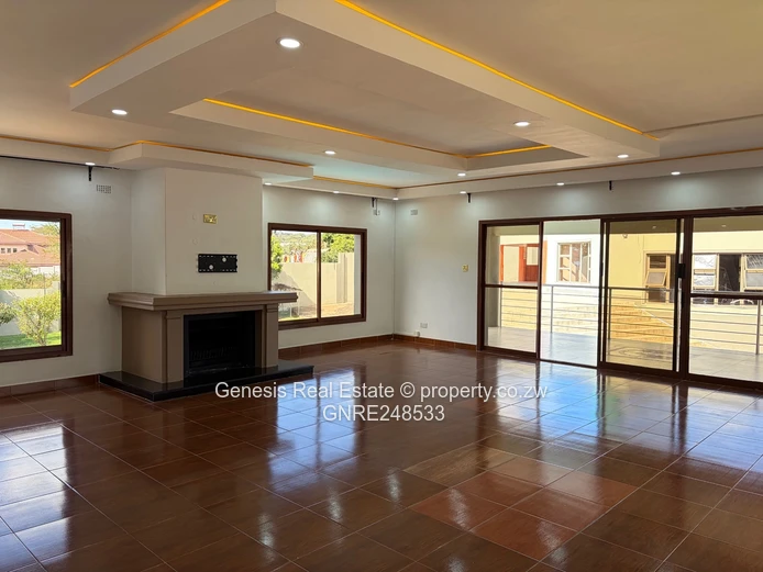 Palatial double story for sale in Gletwin