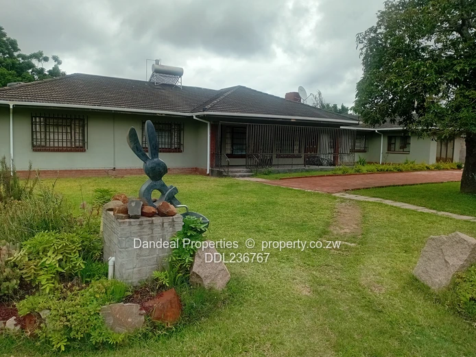 Greendale-Athlone- Along Harare Drive/Fallon Ave