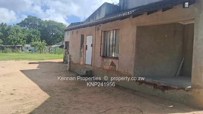 Property Offering  Tonnes Of Opportunity!