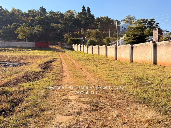 Residential Stand For Sale | Gletwin
