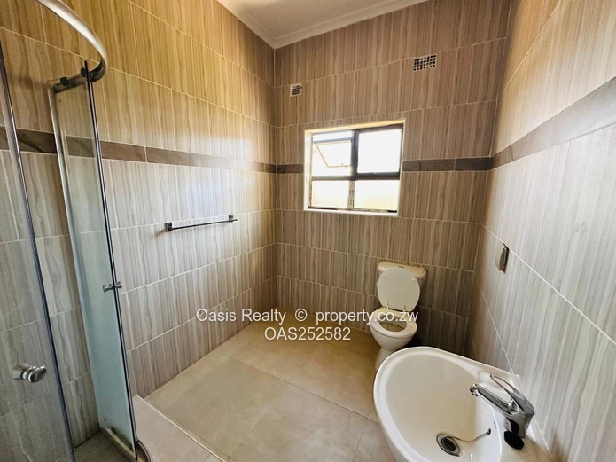 To Let – Modern 3-Bedroom Cottage in Mt Pleasant Heights