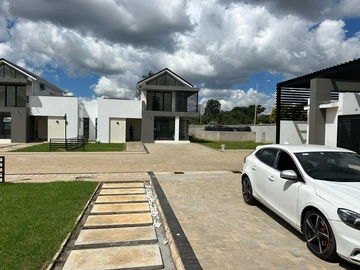 4 Bedroom Townhouse Complex