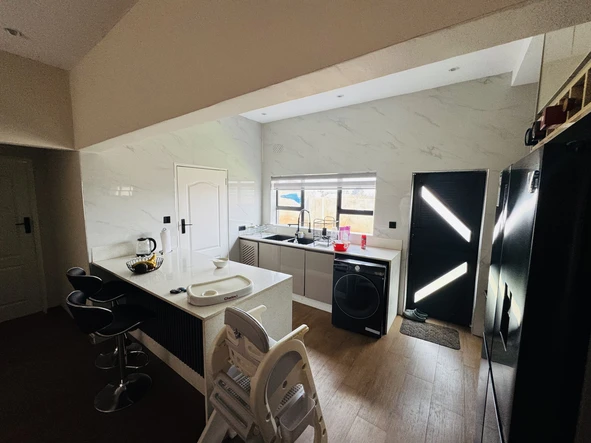3 Bedroom Cottage