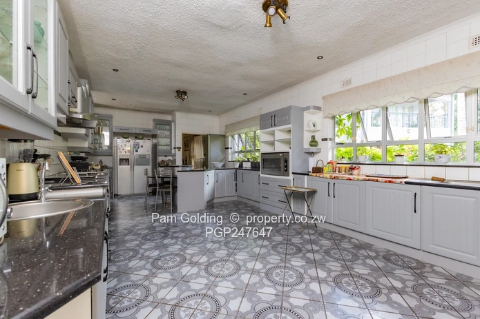 5 bed home for sale in Colne Valley