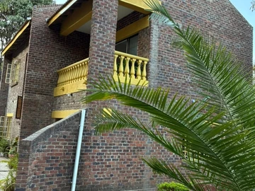 9 Bedroom Townhouse Complex