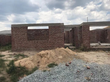 Incomplete 4-Bed Home for sale in Mabvazuva 