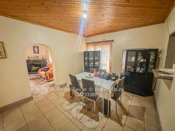  4 Bedroomed house in Chadcombe For Sale 