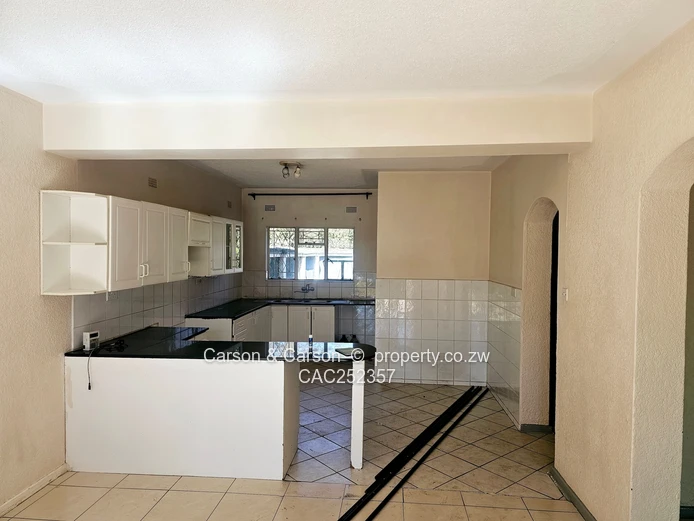 3 beds townhouse for rent