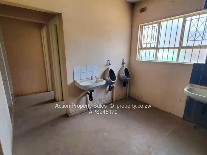 Warehouse/Factory In Msasa $3550 Plus VAT 