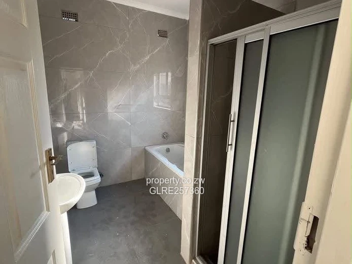 Modern 4-Bed Garden Flat in Westgate, Harare West — Borehole